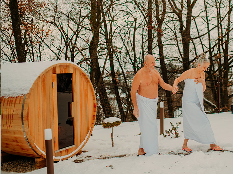 sauna tonneau, sauna infrarouge, sauna exterieur, sauna bienfaits, sauna portable, sauna bois,